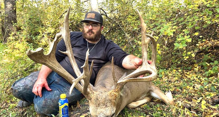 Man Pees From Stand, Smokes A Cigarette, Then Nabs A Big Buck